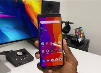 Iată-l pe OnePlus 8 Pro la MKBHD