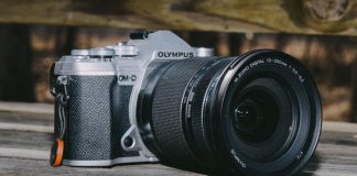 Olympus anunță vânzarea afacerii sale cu camere foto către un fond de investiții
