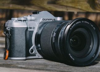 Olympus anunță vânzarea afacerii sale cu camere foto către un fond de investiții