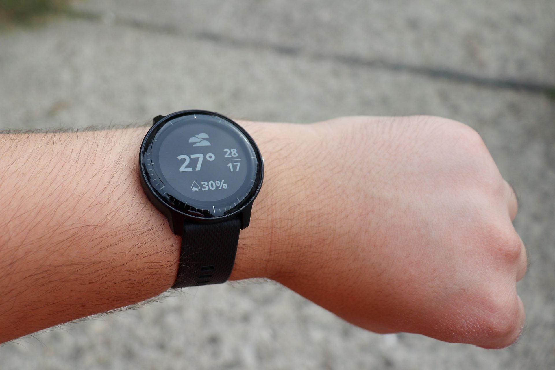 garmin vivoactive 3 music vs galaxy watch