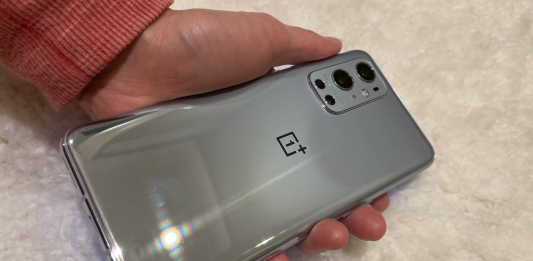 OnePlus ar putea încheia un parteneriat cu Hasselblad pentru sistemul de camere de pe modelul 9 Pro