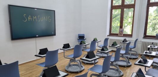 Samsung lansează programul Samsung Ecosystem for Education Development și dotează clasele din România cu tehnologie de ultimă generație