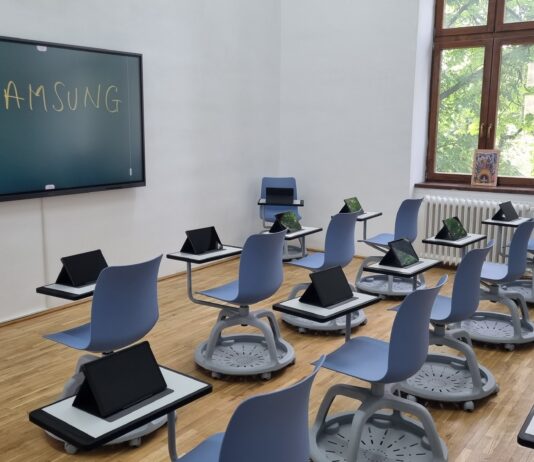 Samsung lansează programul Samsung Ecosystem for Education Development și dotează clasele din România cu tehnologie de ultimă generație