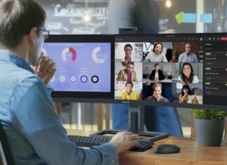 Philips lansează monitorul cu ecran SuperWide de 44 inci și cameră web de 5MP cu noise canceling
