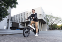 Acer intră pe piața E-bike cu „ebii”, un dispozitiv bazat pe inteligență artificială, conceput pentru transportul urban