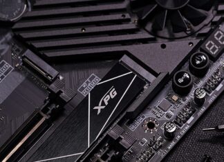 Ca o sabie de samurai: SSD de mare viteză XPG GAMMIX S70 BLADE