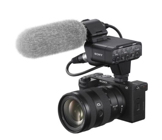 Sony lansează cea mai performantă cameră de tip APS-C din portofoliul său, modelul α6700, alături de microfonul compact și versatil de tip shotgun ECM-M1