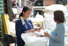 Acer se angajează să colecteze 50 de tone de deșeuri de plastic din mediul înconjurător prin intermediul parteneriatului cu Plastic Bank