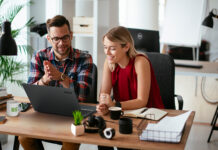 Acer lansează noua linie de laptopuri de business TravelMate AI