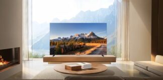 TCL C8K este disponibil în România: performanță QD-Mini LED pentru experiențe cinematografice și de gaming