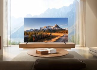 TCL C8K este disponibil în România: performanță QD-Mini LED pentru experiențe cinematografice și de gaming